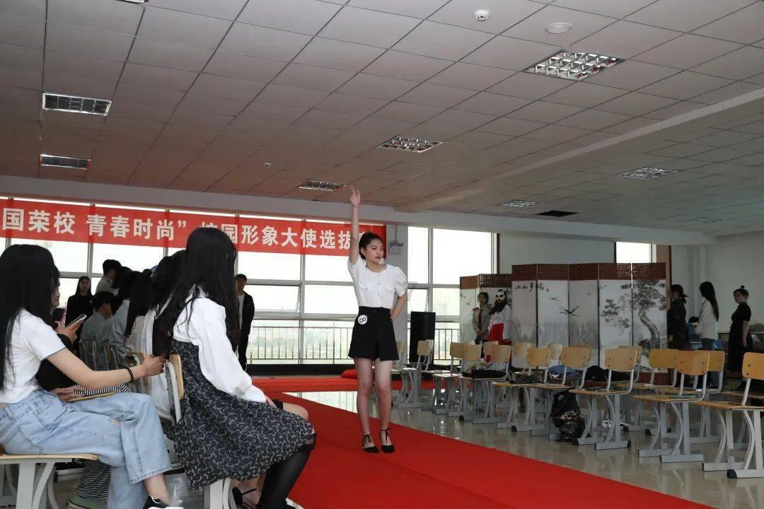 五彩糖果消消看