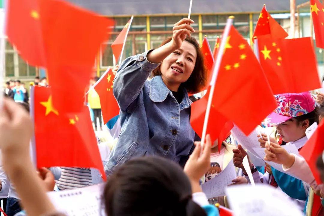 离婚后不带孩子走的女人真的不会想孩子吗？游戏画面