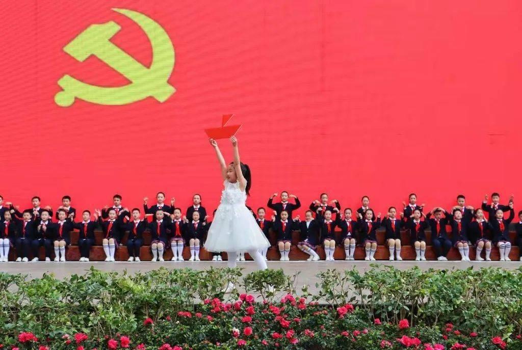 拥堵的停车场