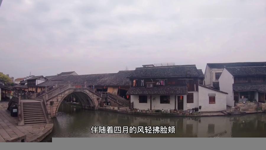 我也怕我内心荒芜，留不住我想留的姑娘。游戏画面